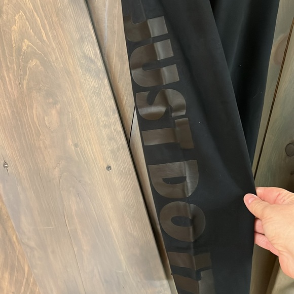 Nike XL - Picture 3 of 3